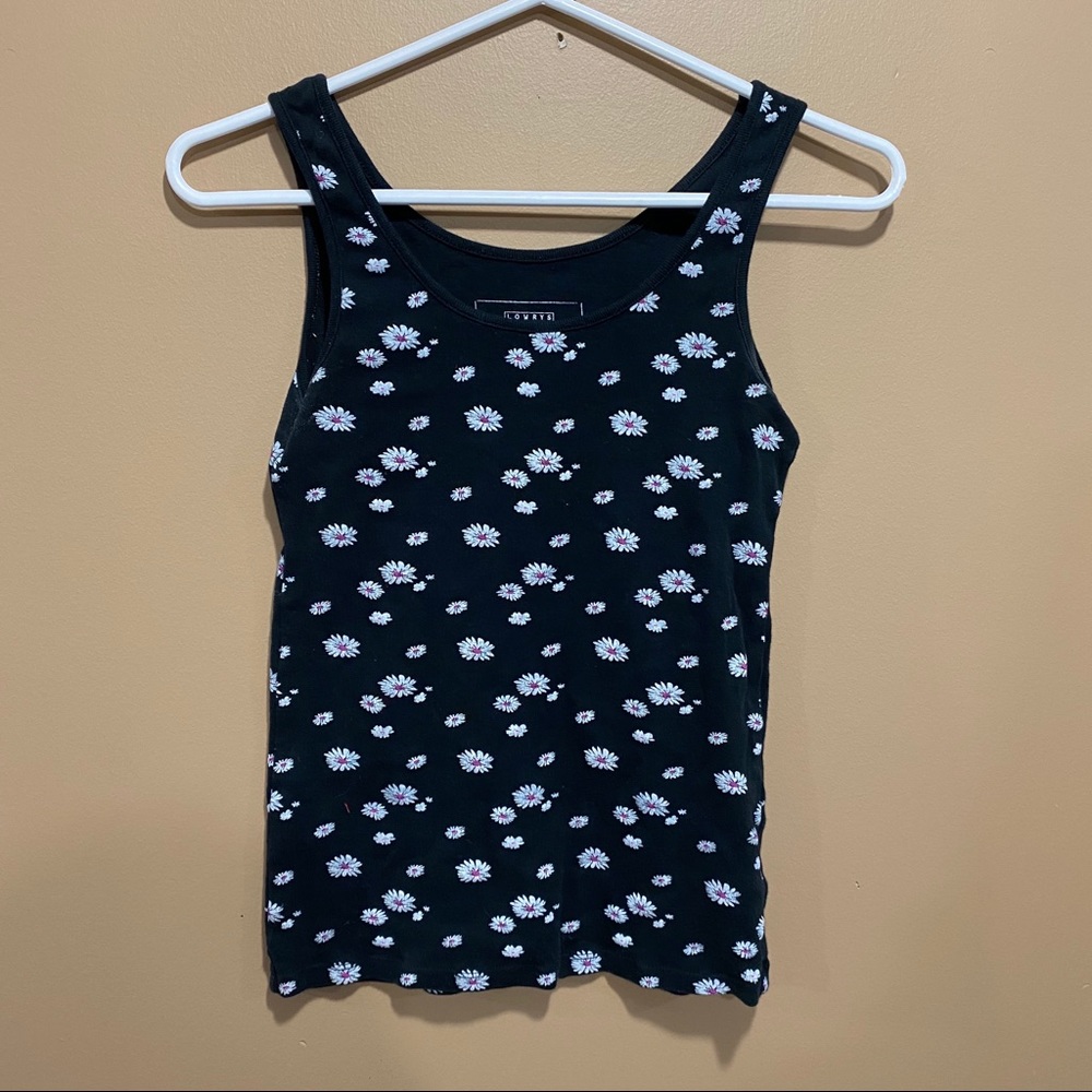 Lowrys farm daisy tank top